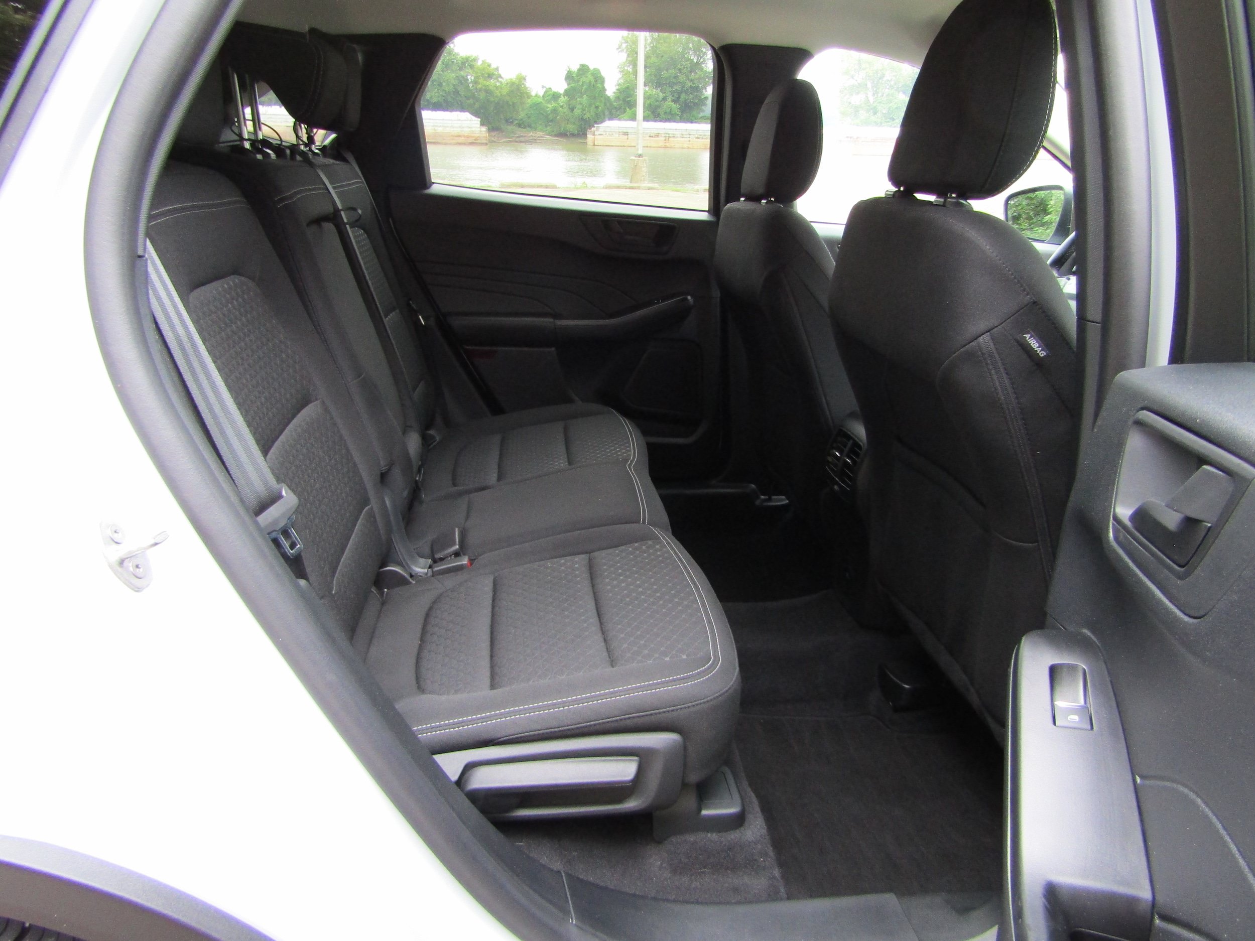 Used 2026 Ford Escape Active w/ Tech Pack #1 AWD/4WD image 26