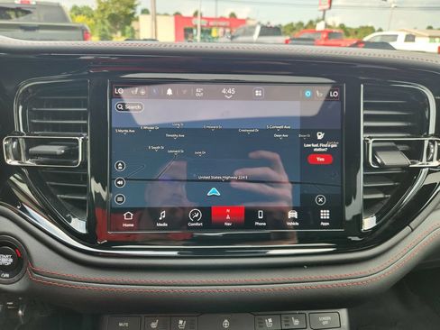 Used 2023 Dodge Durango GT AWD/4WD image 31