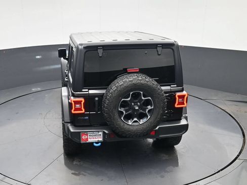 Used 2022 Jeep Wrangler Unlimited Rubicon 4xe w/ Safety Group AWD/4WD image 31