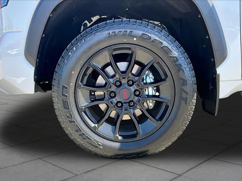 Used 2024 Toyota Tundra Limited w/ TRD Off-Road Package AWD/4WD image 10