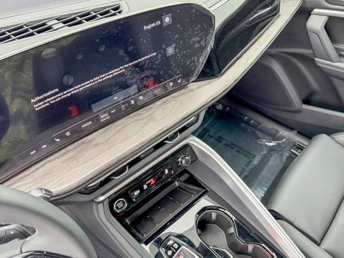 New 2025 Audi Q5 Premium Plus image 20