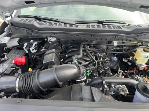 New 2026 Ford F250 XL w/ XL Chrome Package image 17