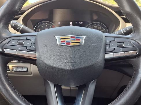 Used 2023 Cadillac XT4 Premium Luxury w/ Technology Package AWD/4WD image 16