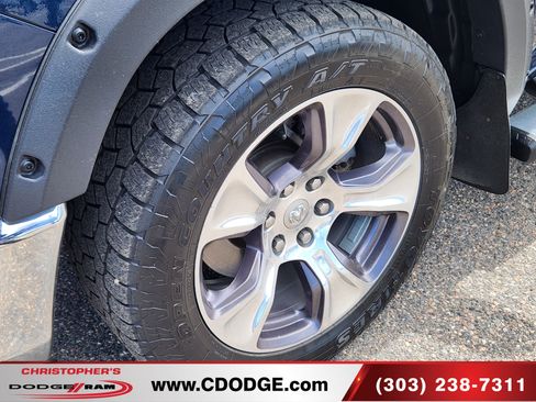 Used 2022 RAM 1500 Laramie AWD/4WD image 28