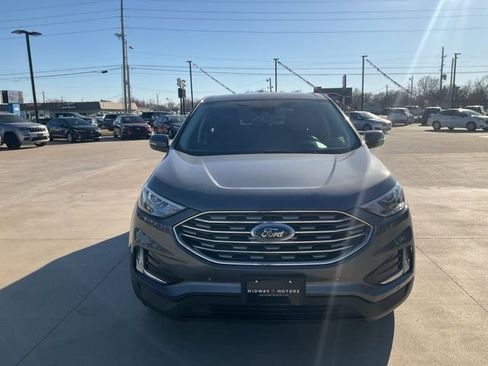 Used 2024 Ford Edge Titanium image 38
