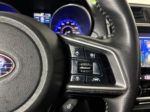 Used 2018 Subaru Outback 3.6R Touring w/ Popular Package #3 image 12