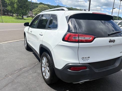 Used 2014 Jeep Cherokee Limited AWD/4WD image 12