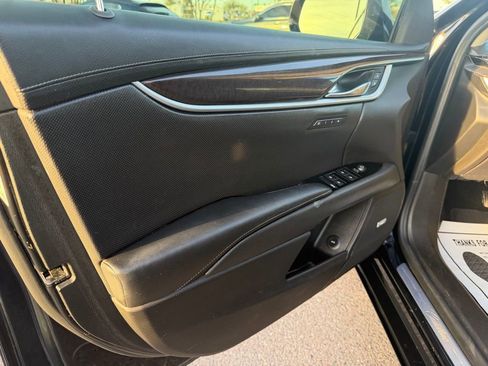 Used 2017 Cadillac XTS Luxury image 16