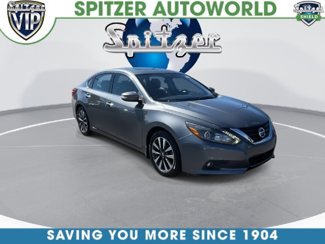 Used 2016 Nissan Altima 2.5 SL w/ 2.5 Technology w/LED Package FWD image 2