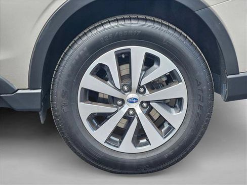 Used 2020 Subaru Outback Premium AWD/4WD image 28