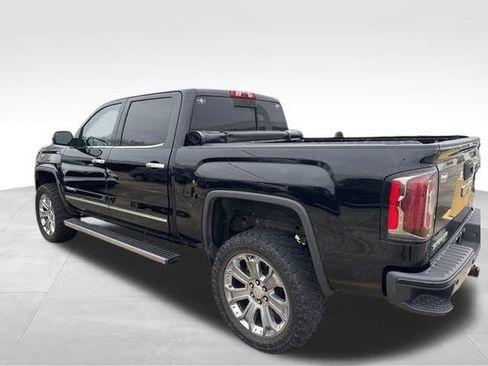 Used 2017 GMC Sierra 1500 Denali w/ Denali Ultimate Package image 9