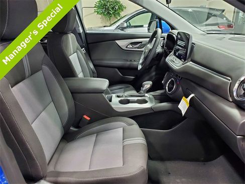 New 2025 Chevrolet Blazer LT w/ Driver Confidence Package image 14