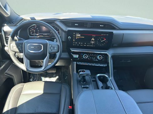 Used 2025 GMC Sierra 1500 Denali w/ Denali Reserve Package AWD/4WD image 20