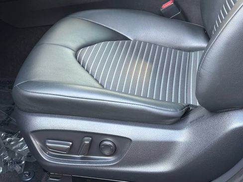 Used 2024 Toyota Camry SE FWD image 19