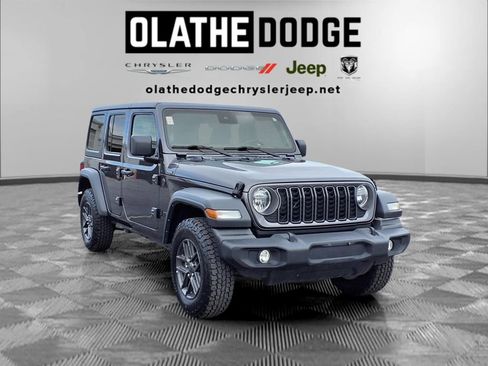 Certified 2024 Jeep Wrangler Sport S image 29