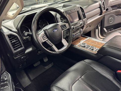 Used 2021 Ford Expedition Max Platinum image 25