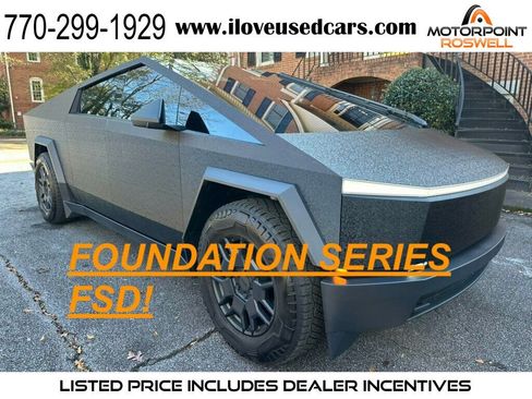 Used 2024 Tesla Cybertruck AWD Crew Cab image 1