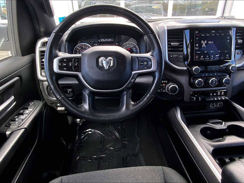 Used 2020 RAM 1500 Big Horn AWD/4WD image 6