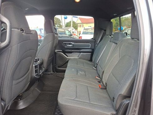 Used 2021 RAM 1500 Big Horn image 10