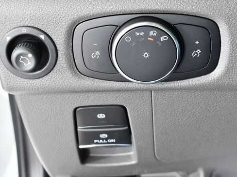 New 2026 Ford Transit 350 148 Medium Roof AWD w/ Load Area Protection Package image 31