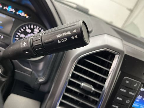 Used 2015 Ford F150 XLT w/ Equipment Group 301A Mid image 16