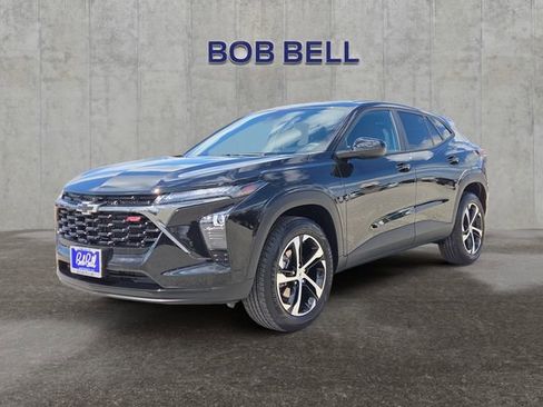 Used 2025 Chevrolet Trax RS w/ Driver Confidence Package image 1