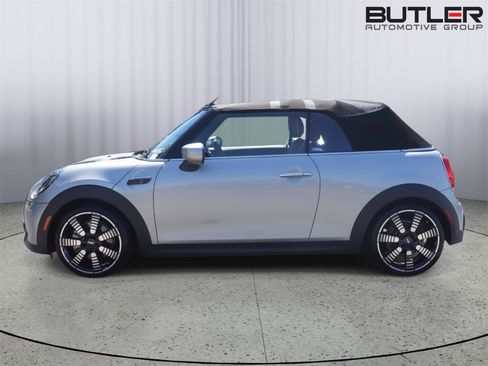 Used 2024 MINI Cooper S FWD image 3