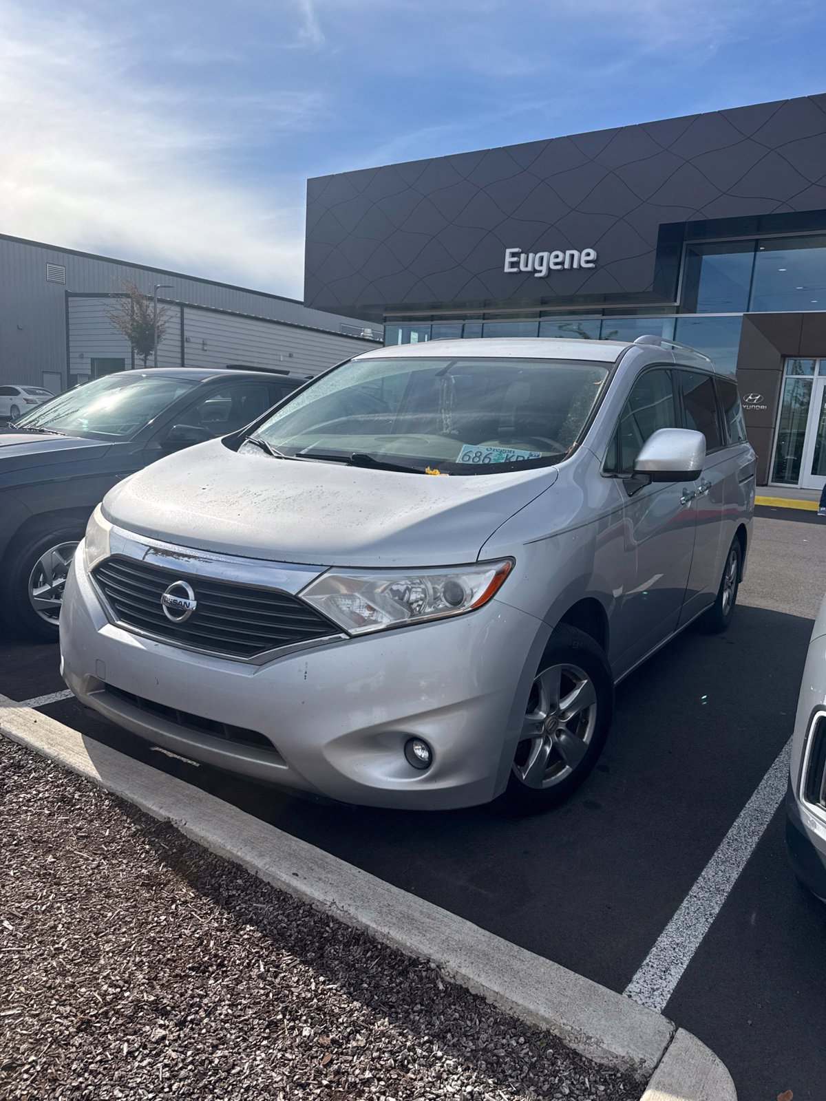 Used 2016 Nissan Quest SV FWD image 1