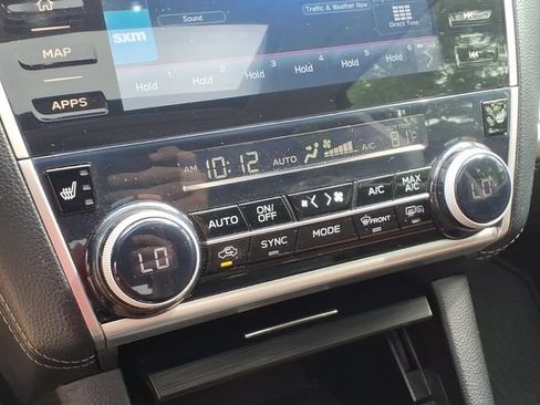 Used 2019 Subaru Outback 3.6R Touring AWD/4WD image 10