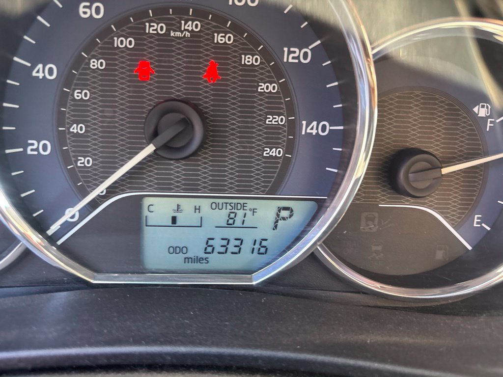 Used 2014 Toyota Corolla LE FWD image 20