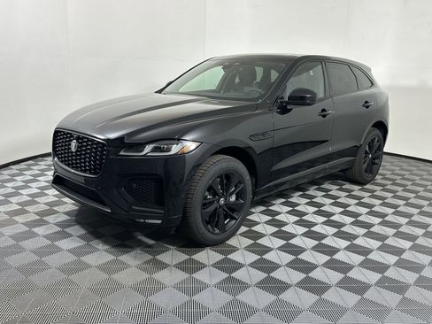 Used 2026 Jaguar F-PACE R-Dynamic S image 25