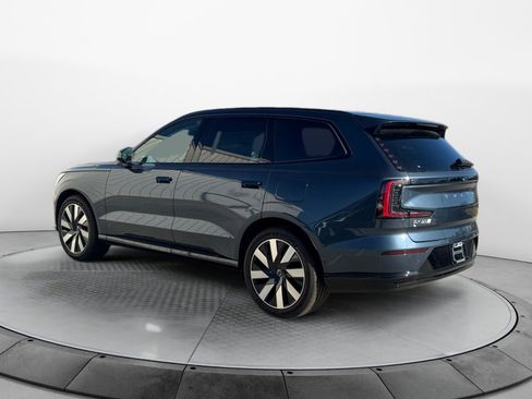 New 2025 Volvo EX90 Ultra image 5