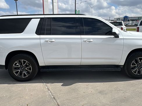 Used 2021 Chevrolet Suburban Z71 image 4