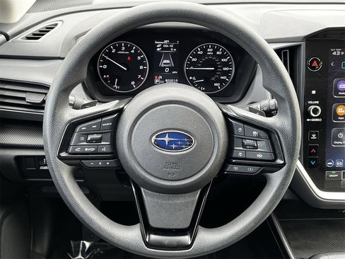 Used 2024 Subaru Crosstrek 2.0i Premium image 11