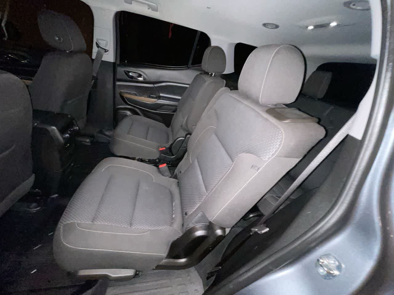 Used 2021 GMC Acadia SLE w/ LPO, Floor Liner Package AWD/4WD image 22