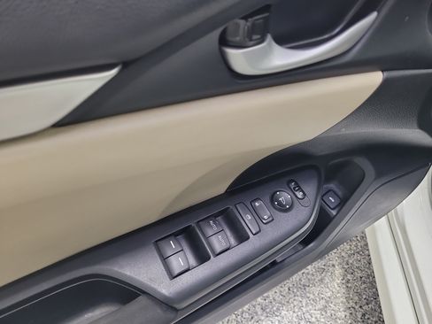 Used 2017 Honda Civic LX image 17