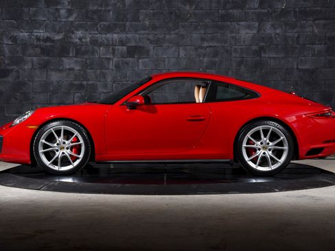 Used 2017 Porsche 911 Carrera 4S image 13