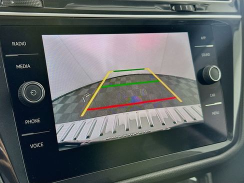 Used 2024 Volkswagen Tiguan Wolfsburg Edition image 21