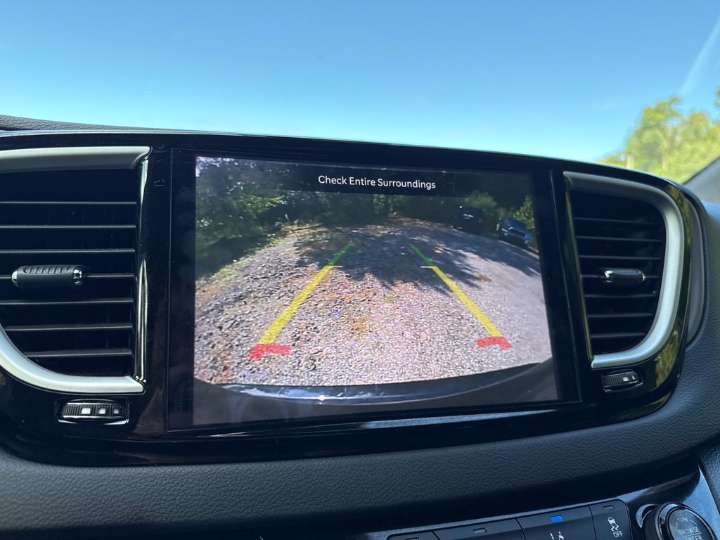 Used 2025 Chrysler Pacifica Select FWD image 29