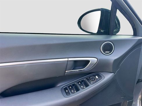Used 2023 Hyundai Sonata SEL Plus image 9