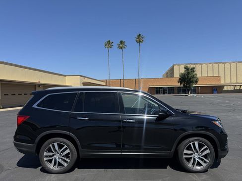 Used 2017 Honda Pilot Elite image 8