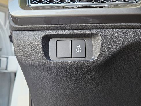 New 2025 Acura Integra image 22