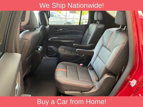 Used 2024 Chevrolet Traverse RS AWD/4WD image 11