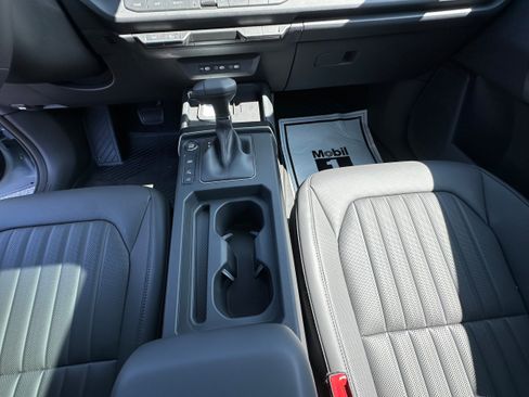 New 2027 Kia Seltos X-Line S w/ X-Line S Premium Package AWD/4WD image 30