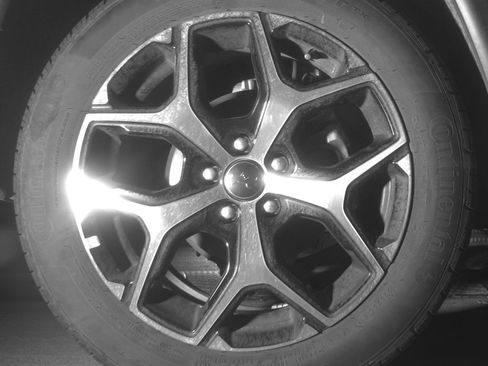 Used 2025 Jeep Compass Limited image 15