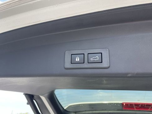 Certified 2026 Subaru Ascent Limited AWD/4WD image 40