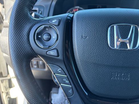 Used 2023 Honda Ridgeline Black Edition image 31