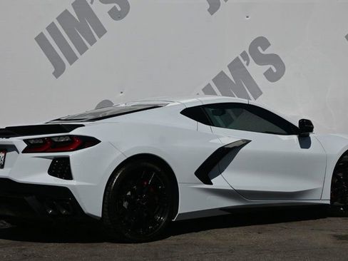 Used 2023 Chevrolet Corvette Stingray Z51 Performance Packa w/ Z51 Performance Package image 5