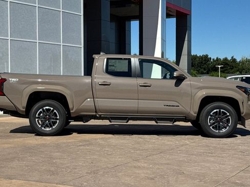 New 2026 Toyota Tacoma TRD Sport w/ TRD Sport Premium Package AWD/4WD image 3