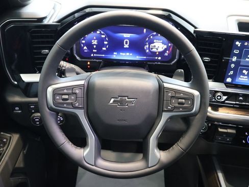 New 2026 Chevrolet Silverado 1500 LT Trail Boss w/ LT Trail Boss Premium Package AWD/4WD image 17